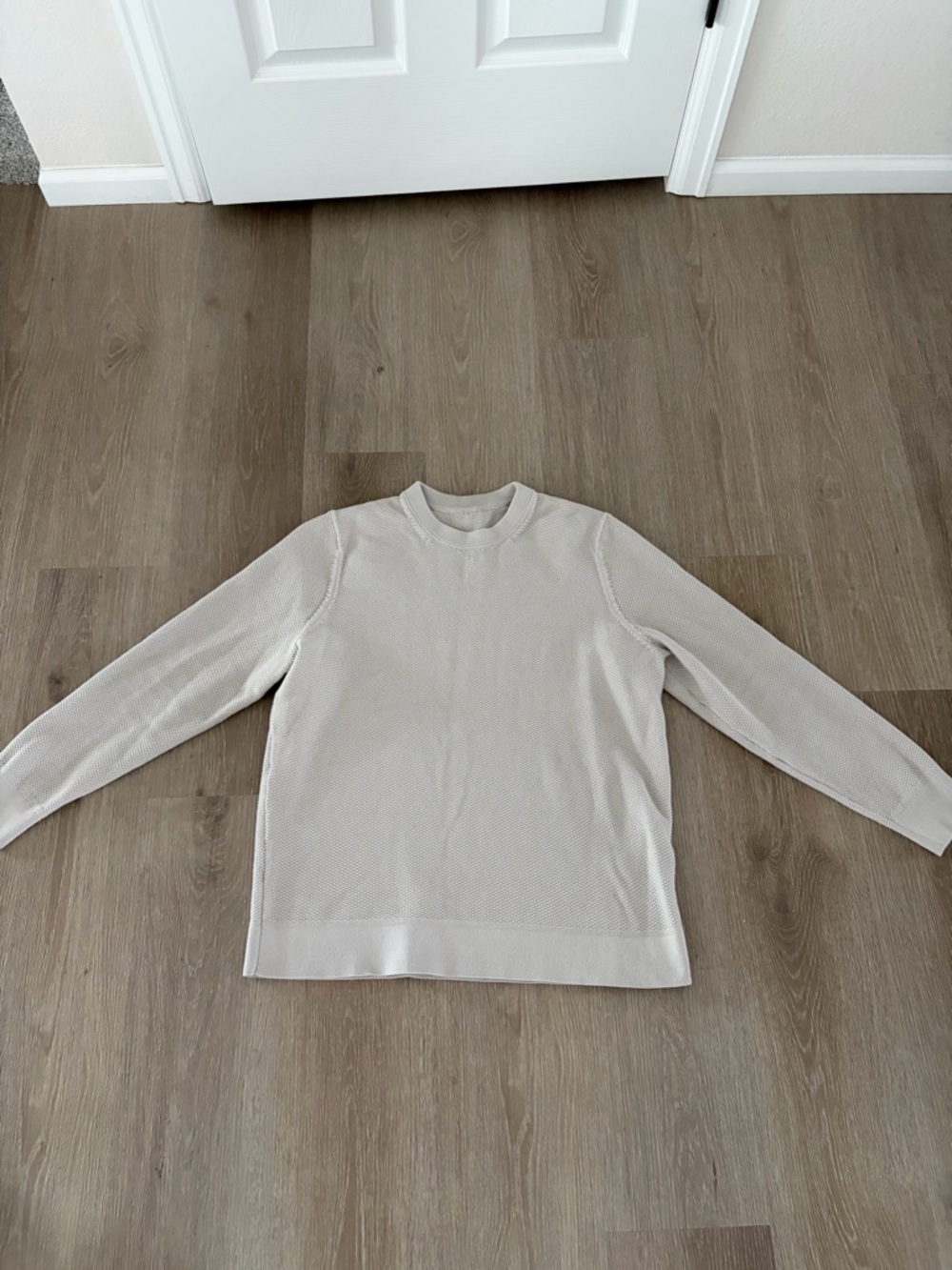 lululemon athletica Men's Crewneck Sweater in Light Beige